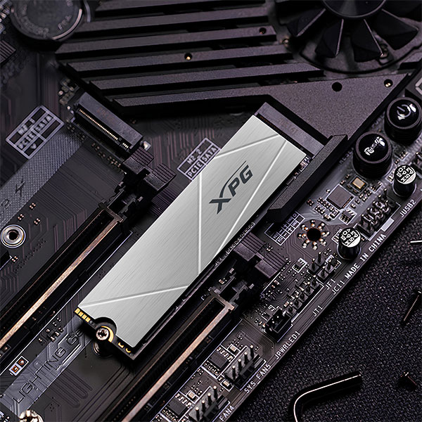 اس اس دی ایکس پی جی مدل XPG NVMe GAMMIX S60 1TB - Image 3